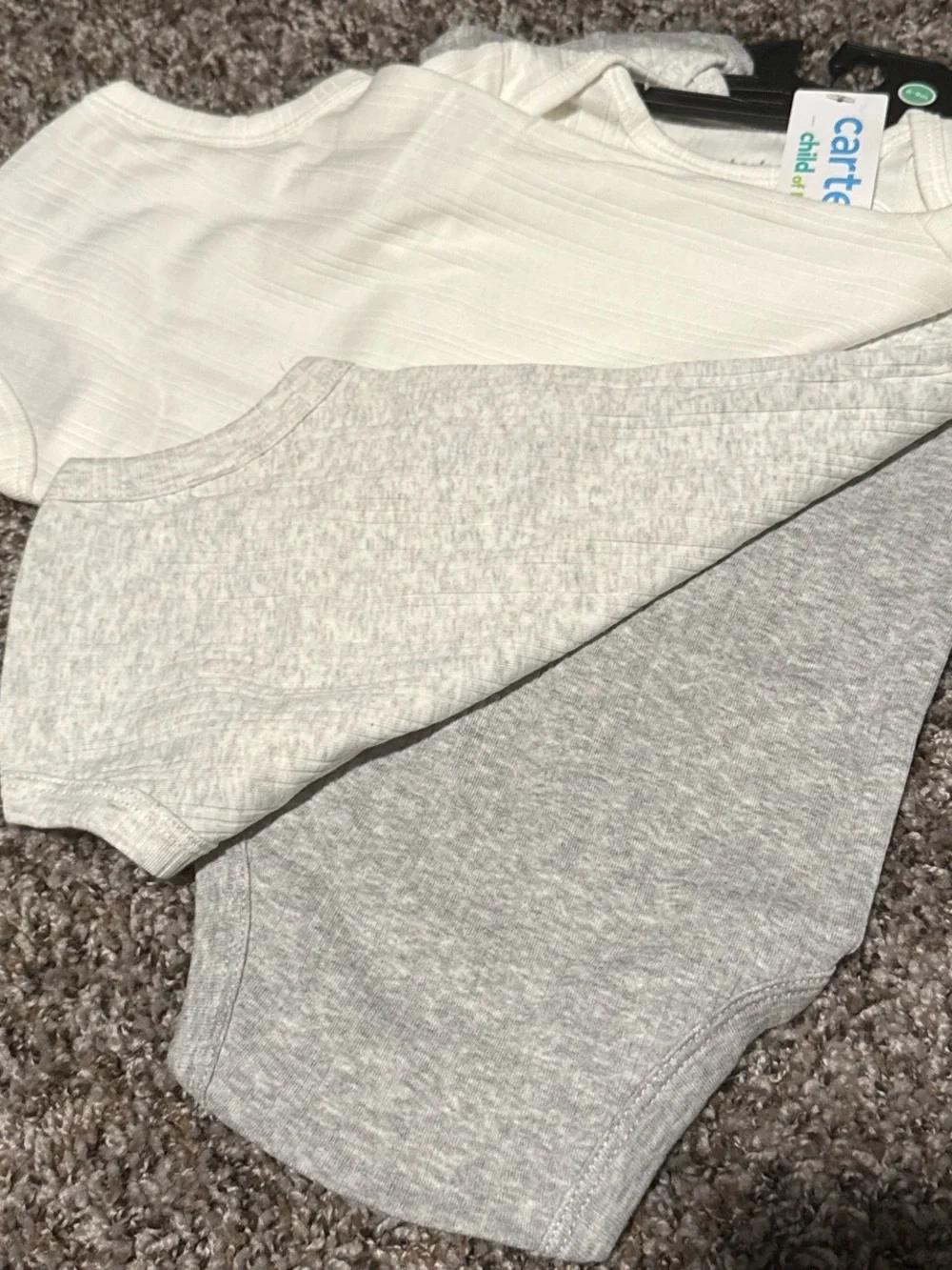 Carter’s Bodysuit 6 Pack Solid and Ribbed in White and Gray Size 6-9 Months NWT